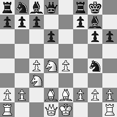 Diagramm.
					Weiß: Ke1, Dd1, Ta1, Th1, Ld2, Le2, Sc3, Sd4, Ba2, Bb2, Bf2, Bg2, Bh2, Bc4, Be4.
					Schwarz: Kg8, Dd8, Ta8, Tf8, Lc8, Lg7, Sb8, Sg4, Ba7, Bb7, Bc7, Bf7, Bd6, Bg6, Bh6.
					Schwarz am Zug.