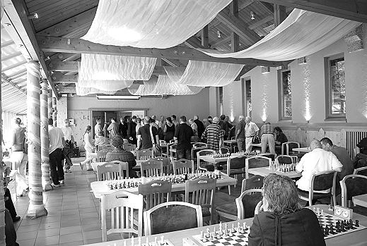 Turniersaal, Blick auf die Anmeldung